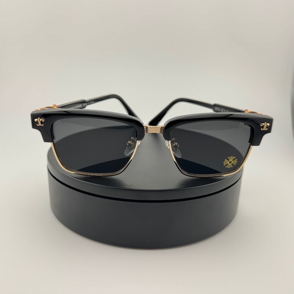 Chrome Heart (Wayfarer) - Picture 1 of 6